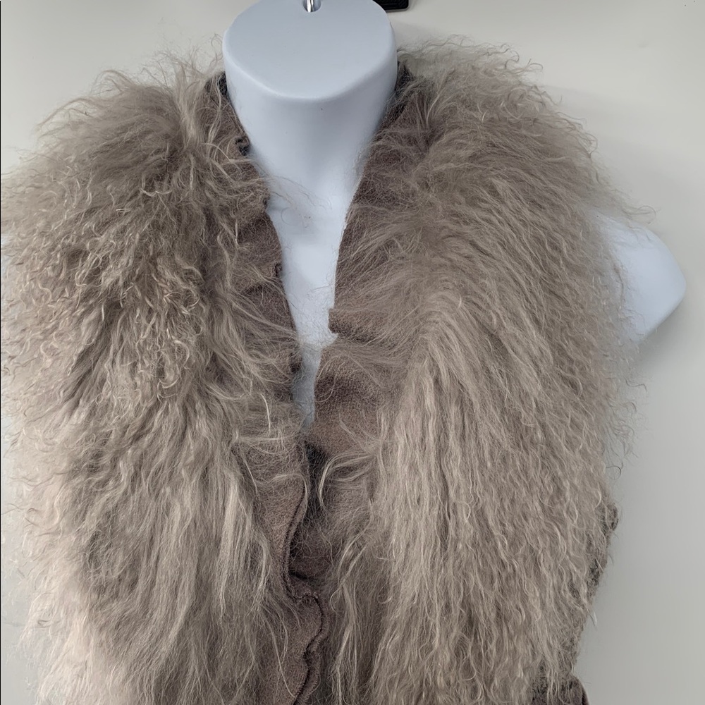Courage b Women’s Faux Fur Trimmed Vest Brown & Gray Size L - Picture 3 of 9